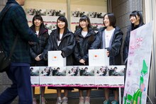 3月11日にNMB48劇場で行われた「東日本大震災復興支援特別公演～誰かのためにプロジェクト2014～」の様子。(c)AKS