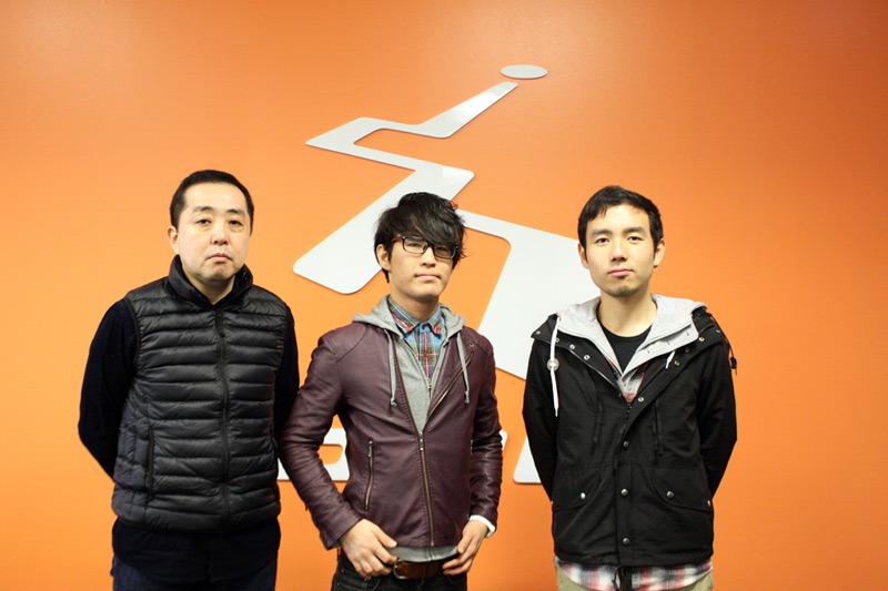 NIKIIE「どこまでも」PV制作陣。左から赤城聡、熊谷周太、鈴木啓太。