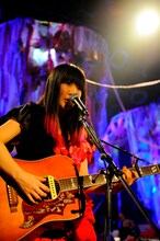 大森靖子「絶対少女が夢見るBBa'14ツアーファイナル『最終公演』」東京・LIQUIDROOM ebisu公演の様子。