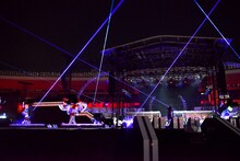 ももいろクローバーZ「ももクロ春の一大事2014 国立競技場大会～NEVER ENDING ADVENTURE 夢の向こうへ～」3月16日公演の様子。