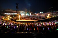 ももいろクローバーZ「ももクロ春の一大事2014 国立競技場大会～NEVER ENDING ADVENTURE 夢の向こうへ～」3月16日公演の様子。