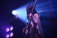 草刈愛美（B）（撮影：石阪大輔[hatos]）