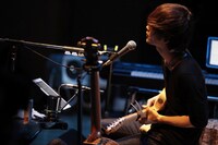 TK from 凛として時雨「TK Acoustic & Electric TOUR 2014 "Killing you softly"」東京公演の様子。（撮影：河本悠貴）