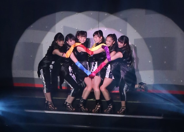 フェアリーズ「Fairies First」の様子。