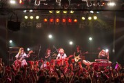 Silent Siren、満員ファンに新曲「ラッキーガール」初披露