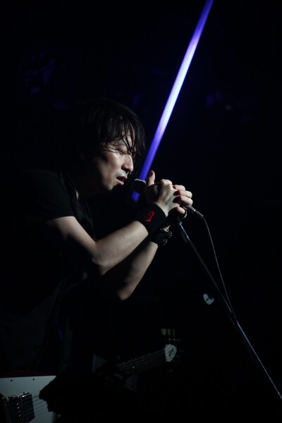 川島道行（Vo, G）