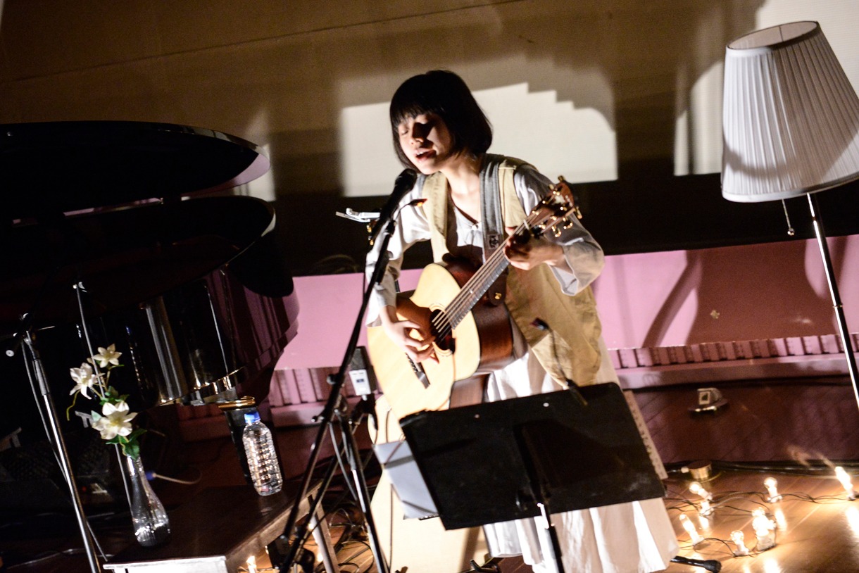 Predawn「Make believe, Make a wish」プラネタリウムライブの様子。（Photo by AZUSA TAKADA）
