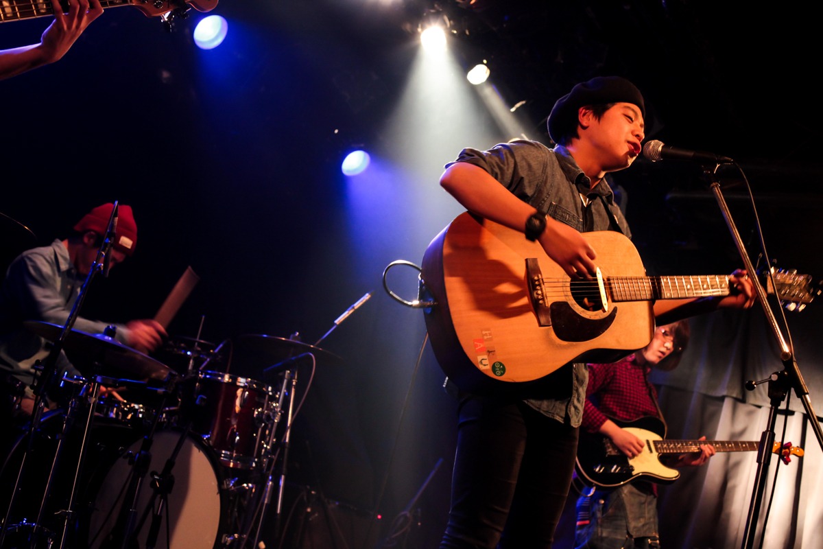 ガール（撮影：西槇太一）