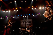 忘れらんねえよ「ツレ伝ZERO in 赤坂BLITZ ～ZEROなだけに観客もゼロ～」の様子。（撮影：外林健太）