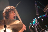 酒田耕慈（Dr）（撮影：外林健太）