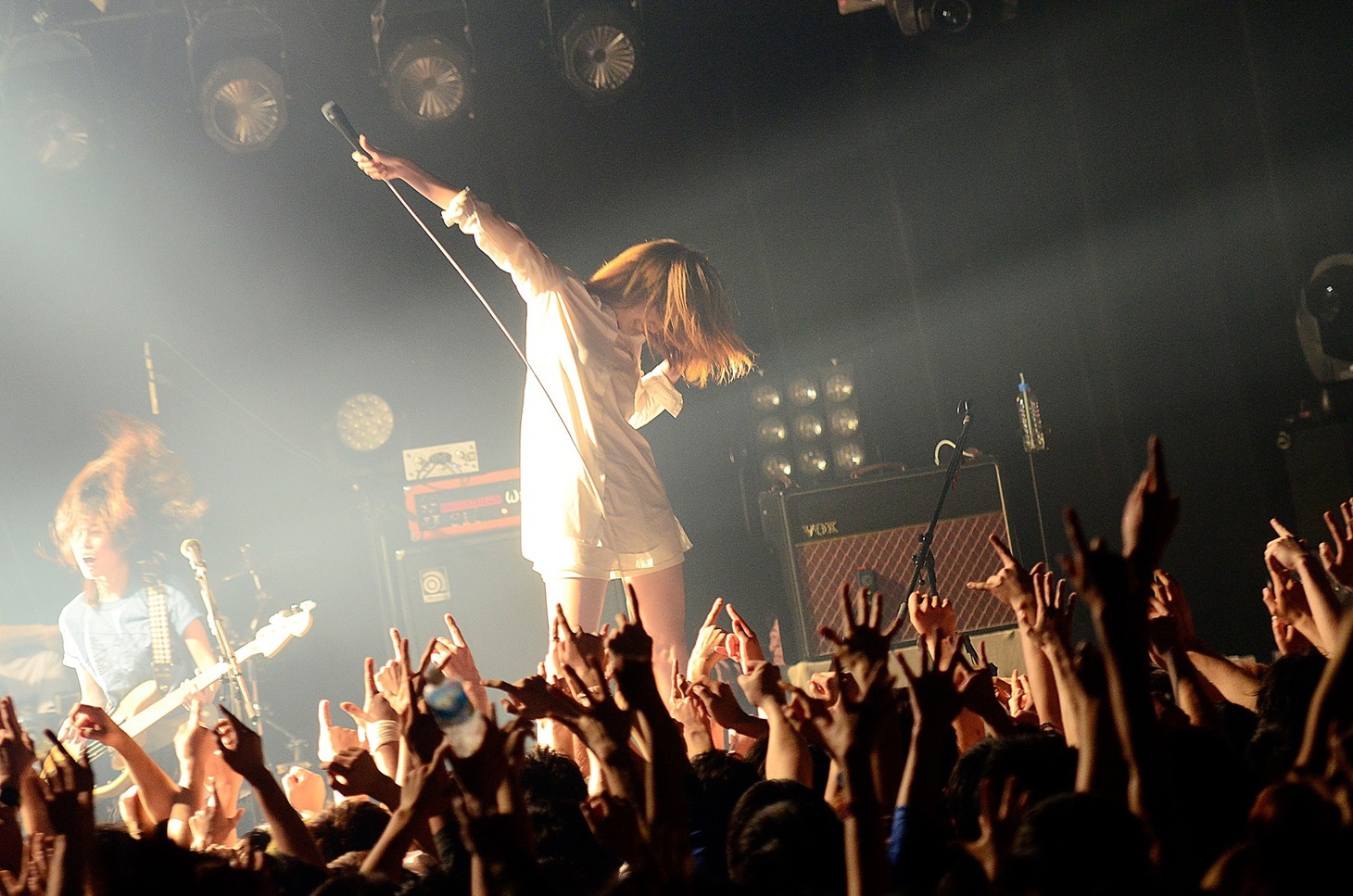 tricot「帰ってきたトリコさん」東京・赤坂BLITZ公演の様子。（Photo by Ohagi）