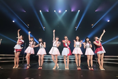 Perfumeと9nineのコラボパフォーマンス。