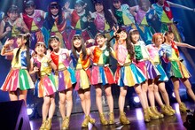 Cheeky Parade「PREMIUM LIVE『THE FIRST』」の様子。