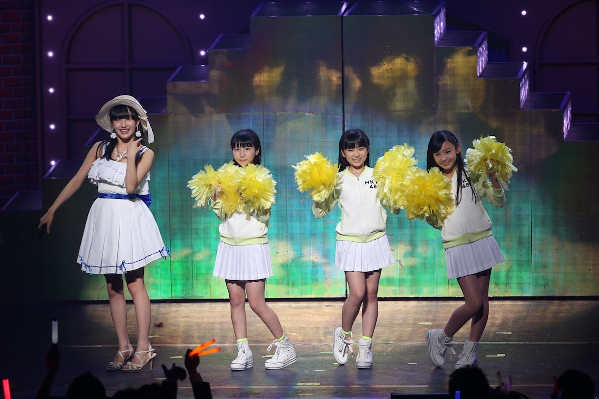 HKT48「HKT48九州7県ツアー～可愛い子には旅をさせよ～」福岡サンパレス公演の様子。(c)AKS