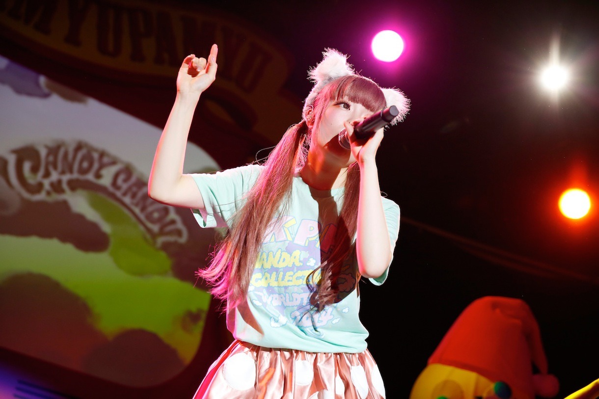 きゃりーぱみゅぱみゅ「NANDA COLLECTION WORLD TOUR 2014」オーストラリア公演の様子。（撮影：石井亜希）