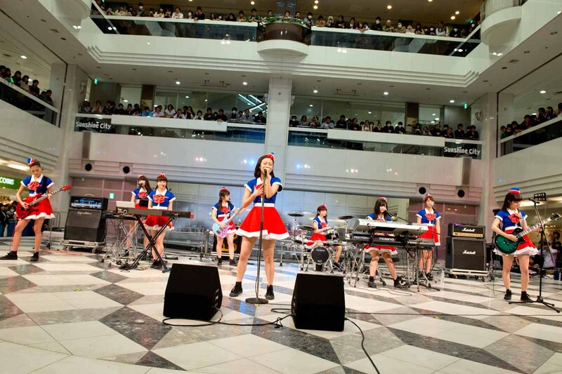 PASSPO☆「Perfect Sky」初披露の様子。