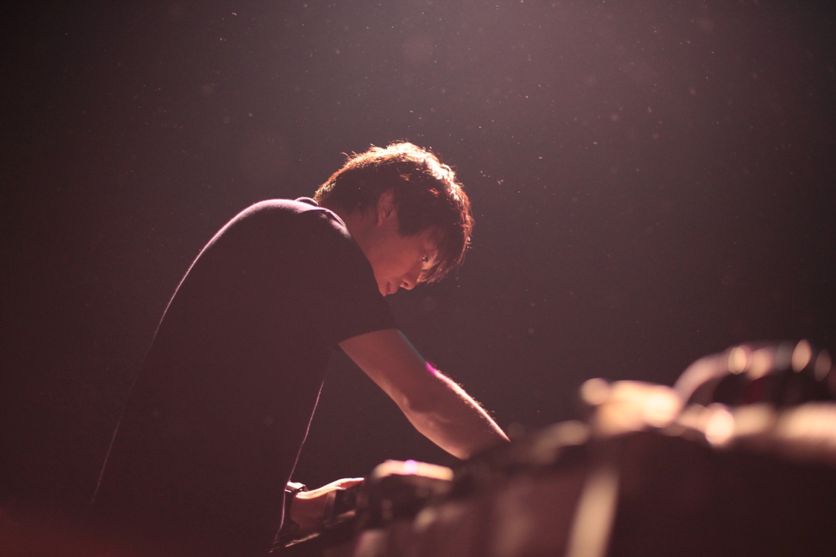 「ピエールナイト」DJピエール中野出演時の様子。（撮影：西槇太一）