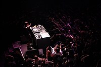 「ピエールナイト」DJピエール中野出演時の様子。（撮影：西槇太一）