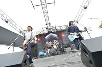 LAMP IN TERREN（Photo by AZUSA TAKADA）