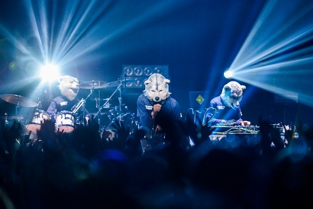 MAN WITH A MISSION「Tales of Purefly Tour 2014」東京・Zepp Tokyo公演の様子。