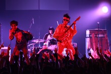 N'夙川BOYS「change your mind！～いつでも心にタイムレスメロディーを～」東京・SHIBUYA-AX公演の様子。（撮影：松岡敦飛）