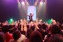 N'夙川BOYS「change your mind！～いつでも心にタイムレスメロディーを～」東京・SHIBUYA-AX公演の様子。（撮影：松岡敦飛）