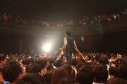 N'夙川BOYS「change your mind！～いつでも心にタイムレスメロディーを～」東京・SHIBUYA-AX公演の様子。（撮影：松岡敦飛）