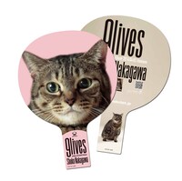 中川翔子「“猫に音返し”ツアー」で配布されるマミタスうちわのイメージ画像。