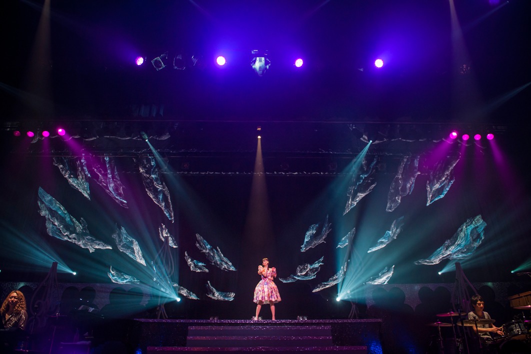 中島愛「Megumi Nakajima FINAL LIVE 『Thank You』」の様子。