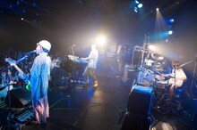 神聖かまってちゃん「～神聖かまってちゃん !! 目指せ! 2014マニフェスト達成!!～『ネットこどっこいしょ☆！』ワンマンライブ！」東京・LIQUIDROOM ebisu公演の様子。