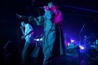 神聖かまってちゃん「～神聖かまってちゃん !! 目指せ! 2014マニフェスト達成!!～『ネットこどっこいしょ☆！』ワンマンライブ！」東京・LIQUIDROOM ebisu公演の様子。