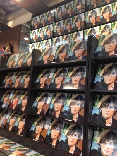 INORANがサイン会を行った際の東京・TSUTAYA東京ミッドタウン店内。