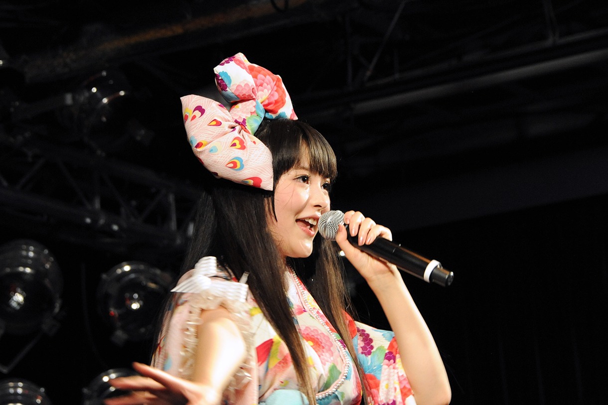 上坂すみれ「革命的ブロードウェイ主義者同盟 秘密地下集会 in タワーレコード渋谷店」の様子。