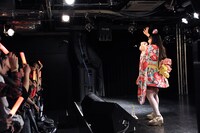 上坂すみれ「革命的ブロードウェイ主義者同盟 秘密地下集会 in タワーレコード渋谷店」の様子。