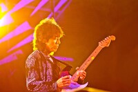 仲井戸“CHABO”麗市