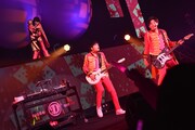 DISH//「D//PINK」東京・中野サンプラザホール公演の様子。