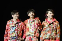 左からMASAKI、TAKUMI、RYUJI。