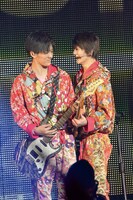 左からMASAKI、RYUJI。