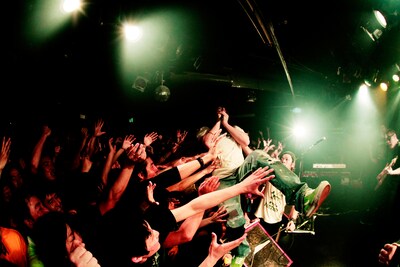 G-FREAK FACTORY「“S.O.S” TOUR 2013-2014」東京・Shibuya eggman公演の様子。（Photo by HayachiN）