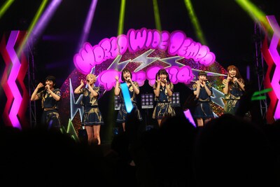 でんぱ組.inc「ワールドワイド☆でんぱツアー2014」神奈川・CLUB CITTA'公演の様子。