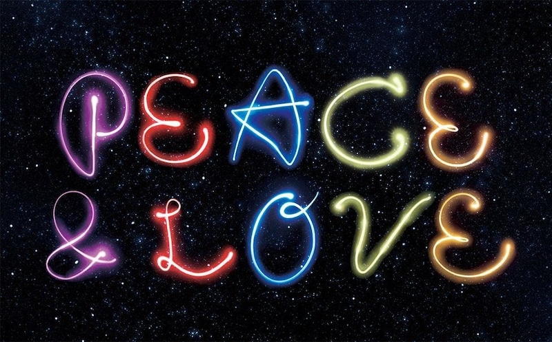 「Peace & Love」ロゴ