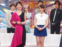 「新堂本兄弟」トーク収録時の剛力彩芽と岡本玲。