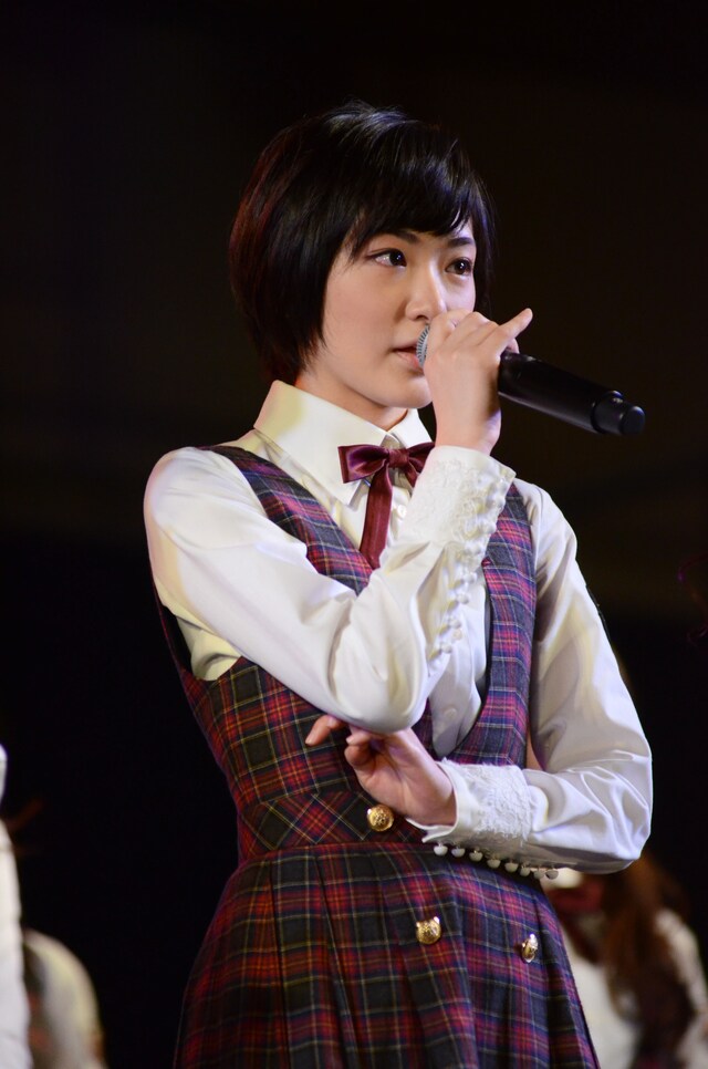 選抜総選挙立候補についてファンに報告する生駒里奈。