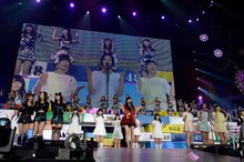 「AKB48グループ春コンinさいたまスーパーアリーナ ～思い出は全部ここに捨てていけ！～」HKT48単独公演の様子。 (c)AKS
