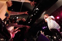 Sabao「Dedicate to Hysteric Blue ～15 Years Compile～」LIQUIDROOM ebisu公演の様子。