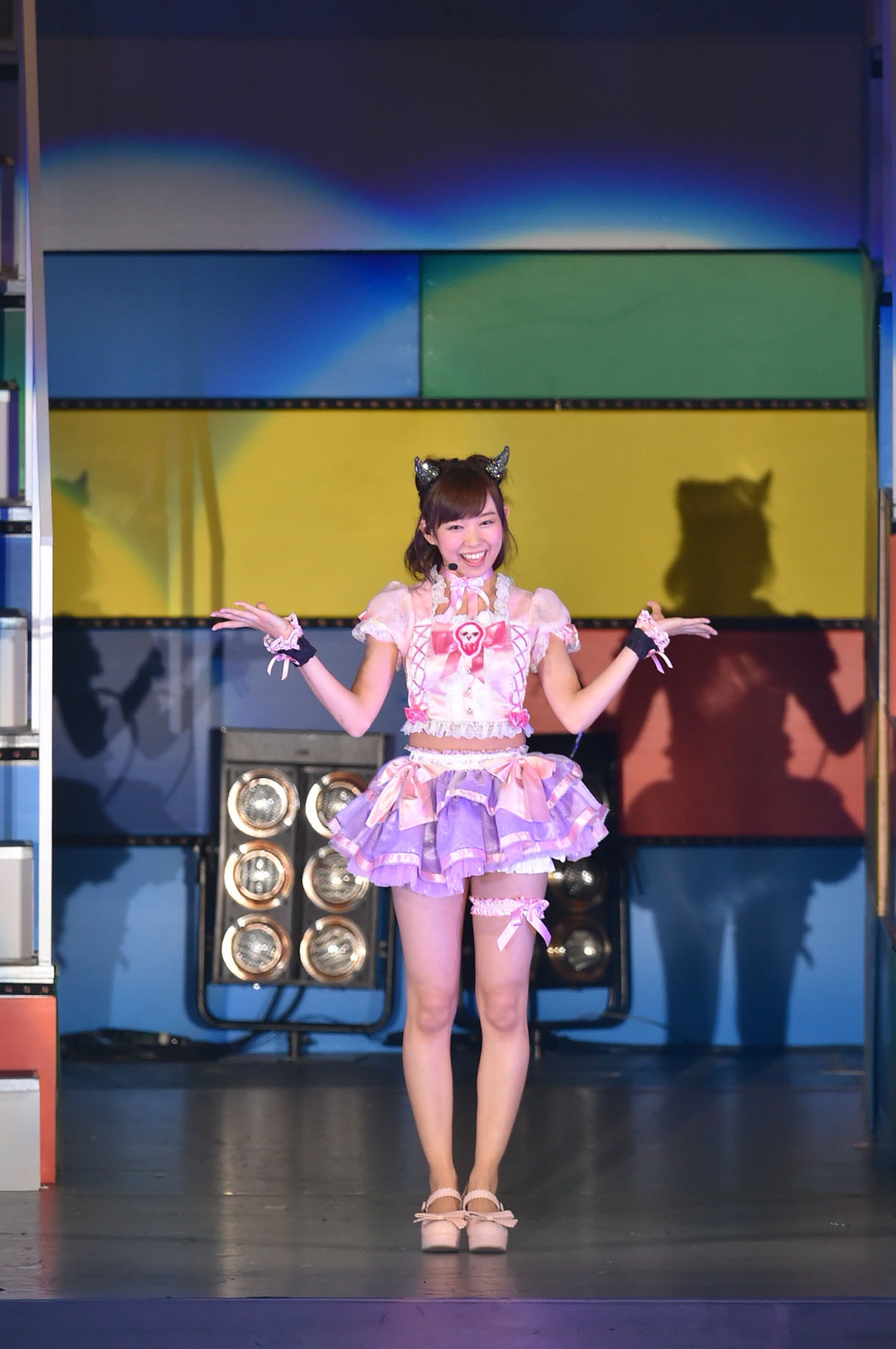 「AKB48リクエストアワーセットリストベスト200 2014」夜の部の様子。(c)AKS