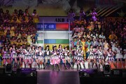 「AKB48リクエストアワーセットリストベスト200 2014」夜の部の様子。(c)AKS