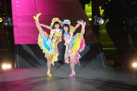 「AKB48リクエストアワーセットリストベスト200 2014」夜の部の様子。(c)AKS