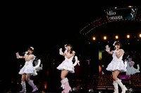 「AKB48リクエストアワーセットリストベスト200 2014」昼の部の様子。(c)AKS