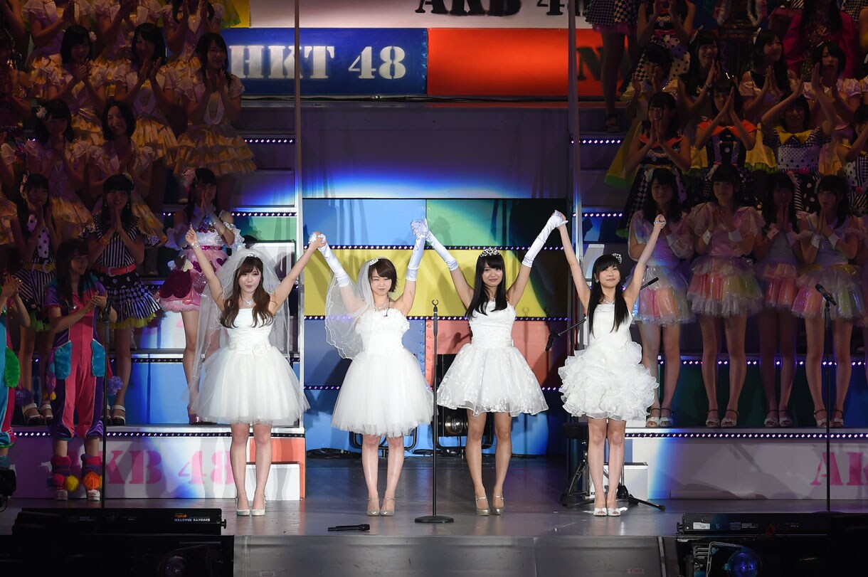 AKB48リクエストアワーセットリストベスト200 2014」夜の部の様子。(c